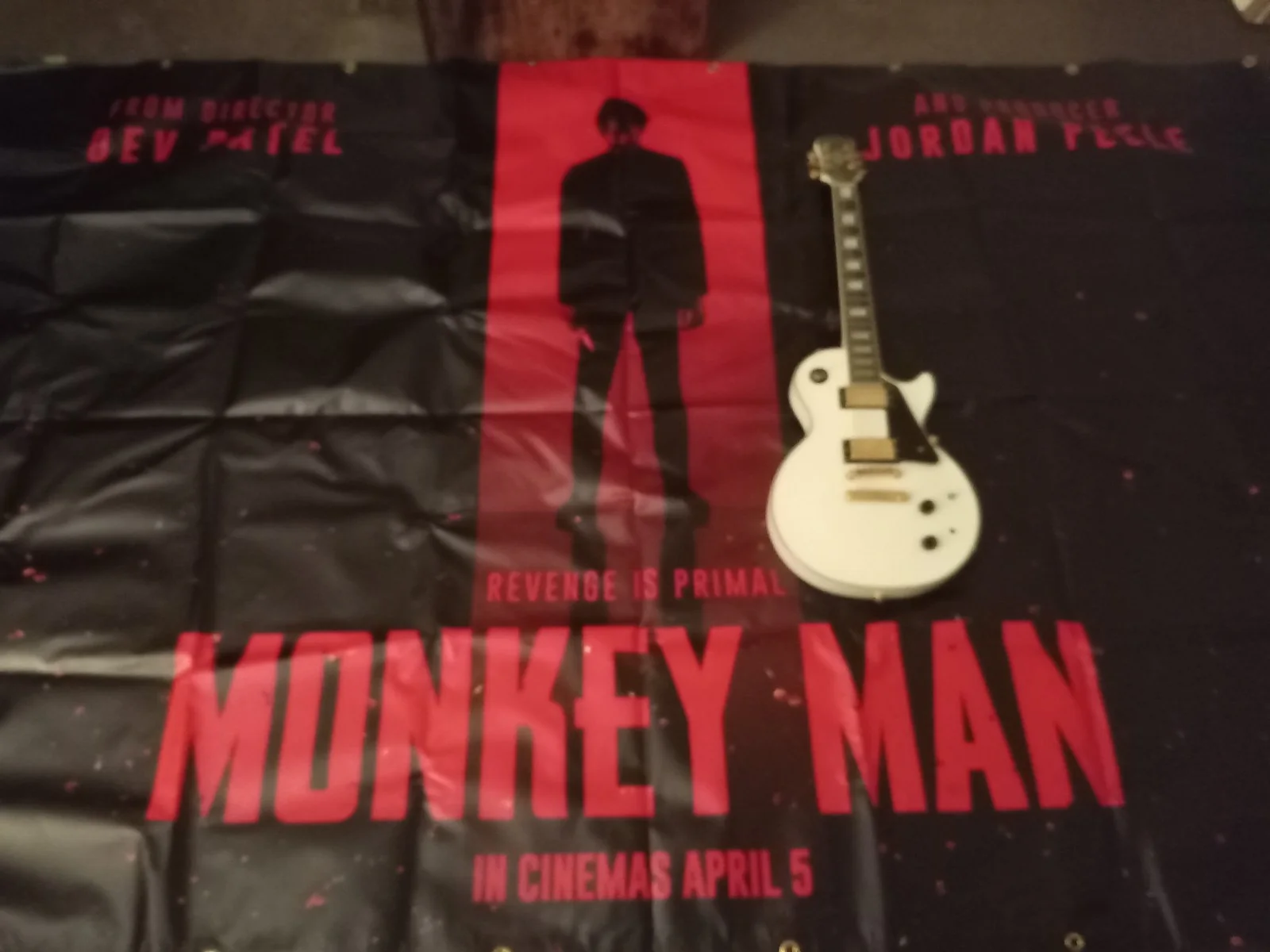 Monkey Man giant movie poster, 276x176cm, exclusive production for cinemas only, изображение 2