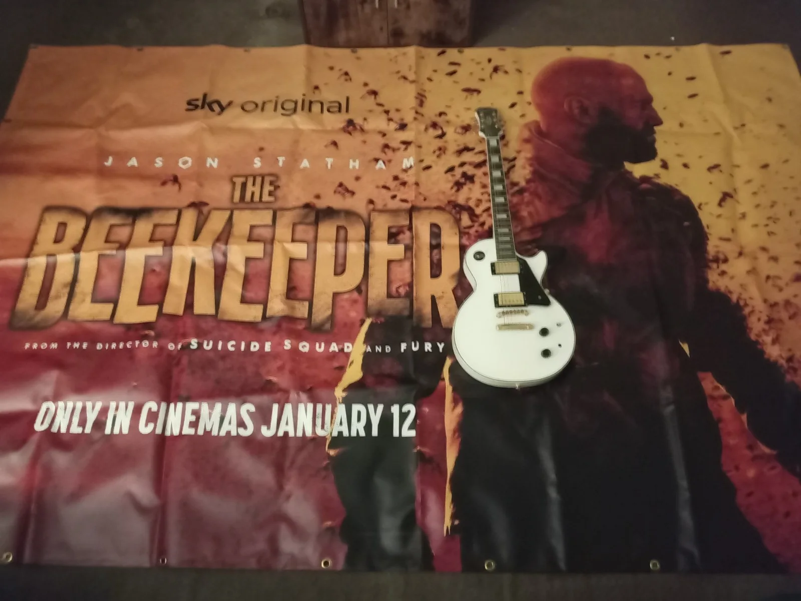 The Beekeeper giant movie poster 276x176cm exclusive production for cinema only, изображение 2