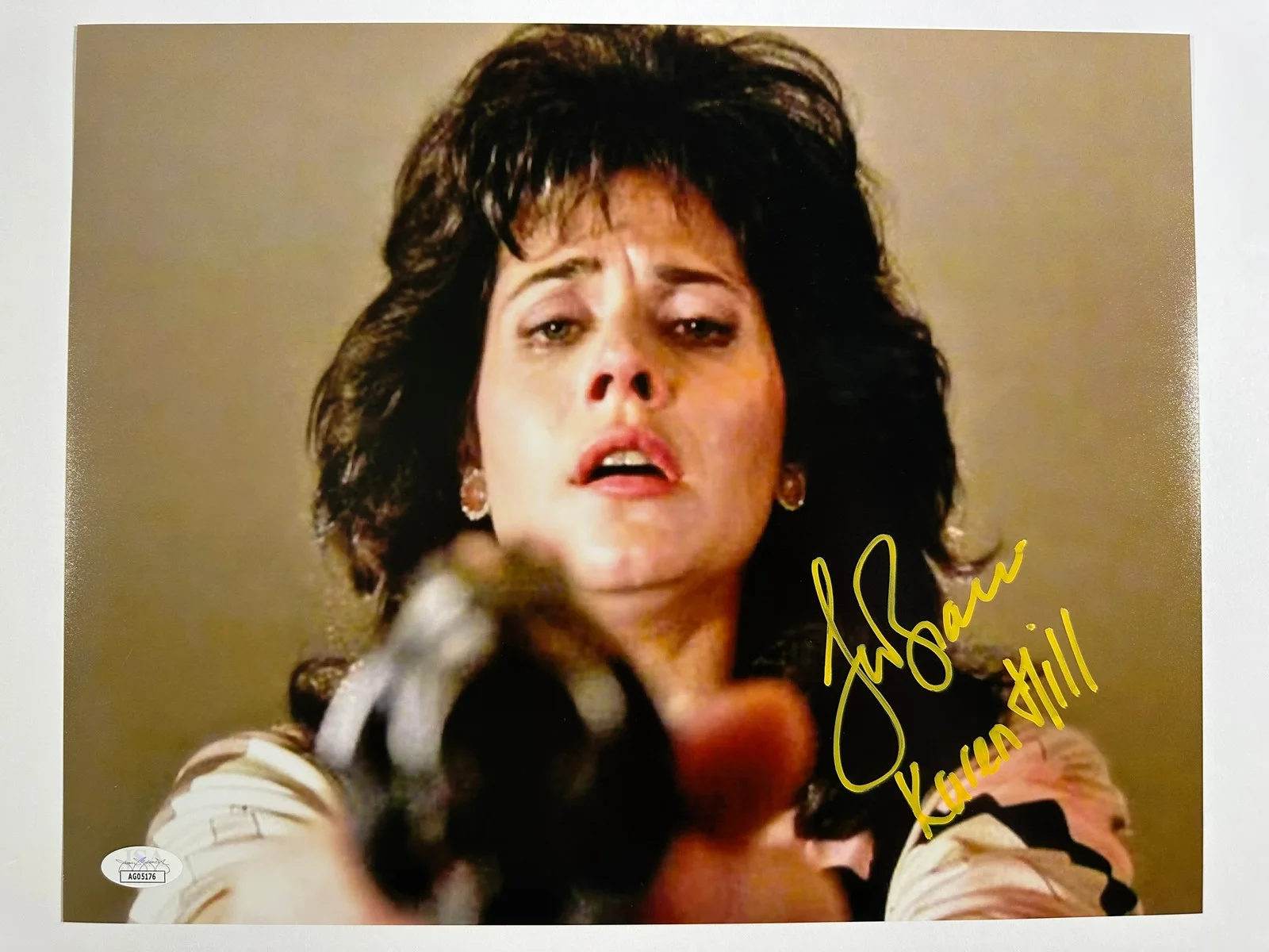 Lorraine Bracco — Lorraine Bracco Signed 11x14 Photo "Karen Hill" JSA COA from Private Signing