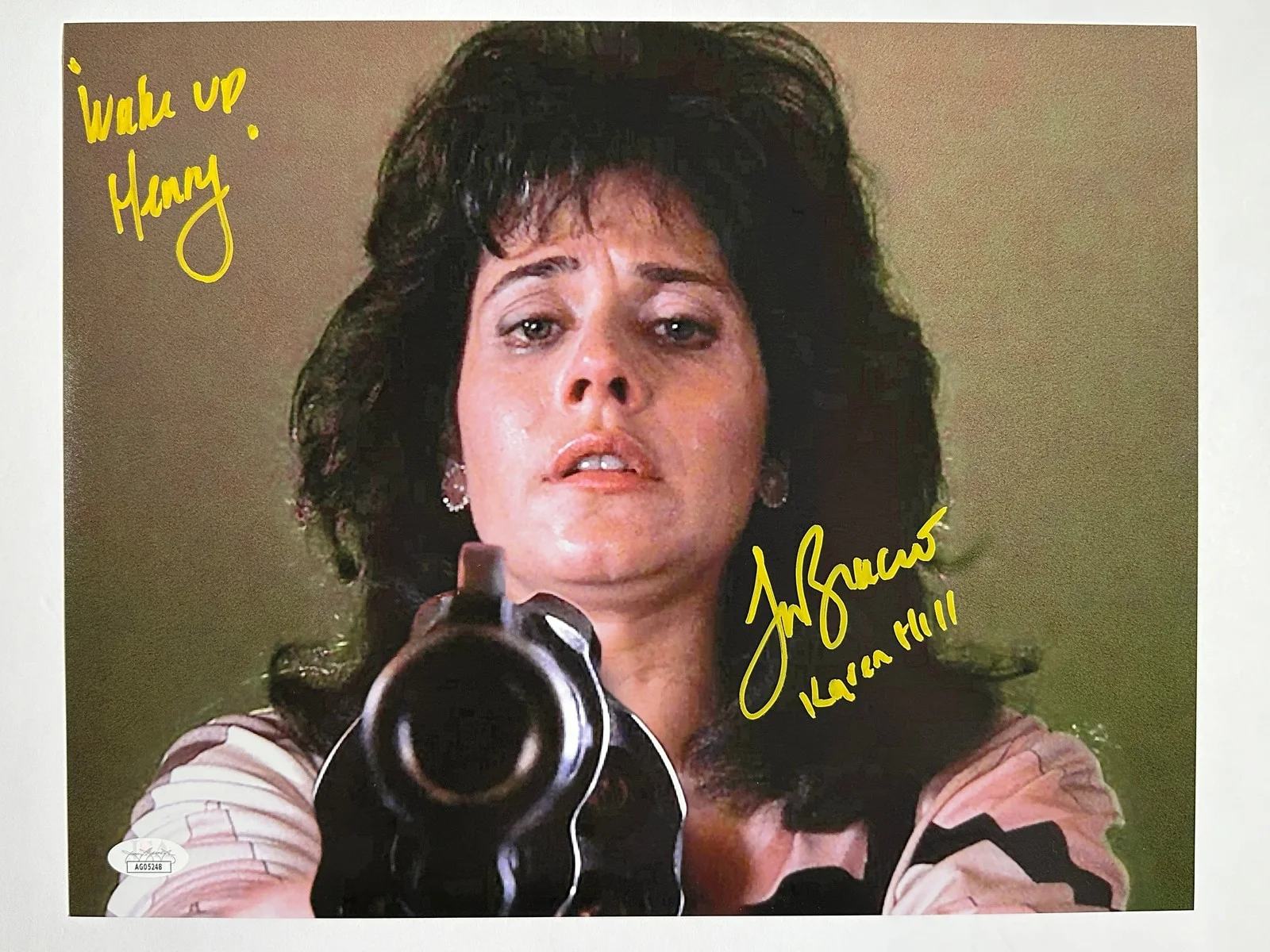 Lorraine Bracco — Lorraine Bracco Signed 11x14 Photo 'Wake up Henry' JSA COA from Private Signing
