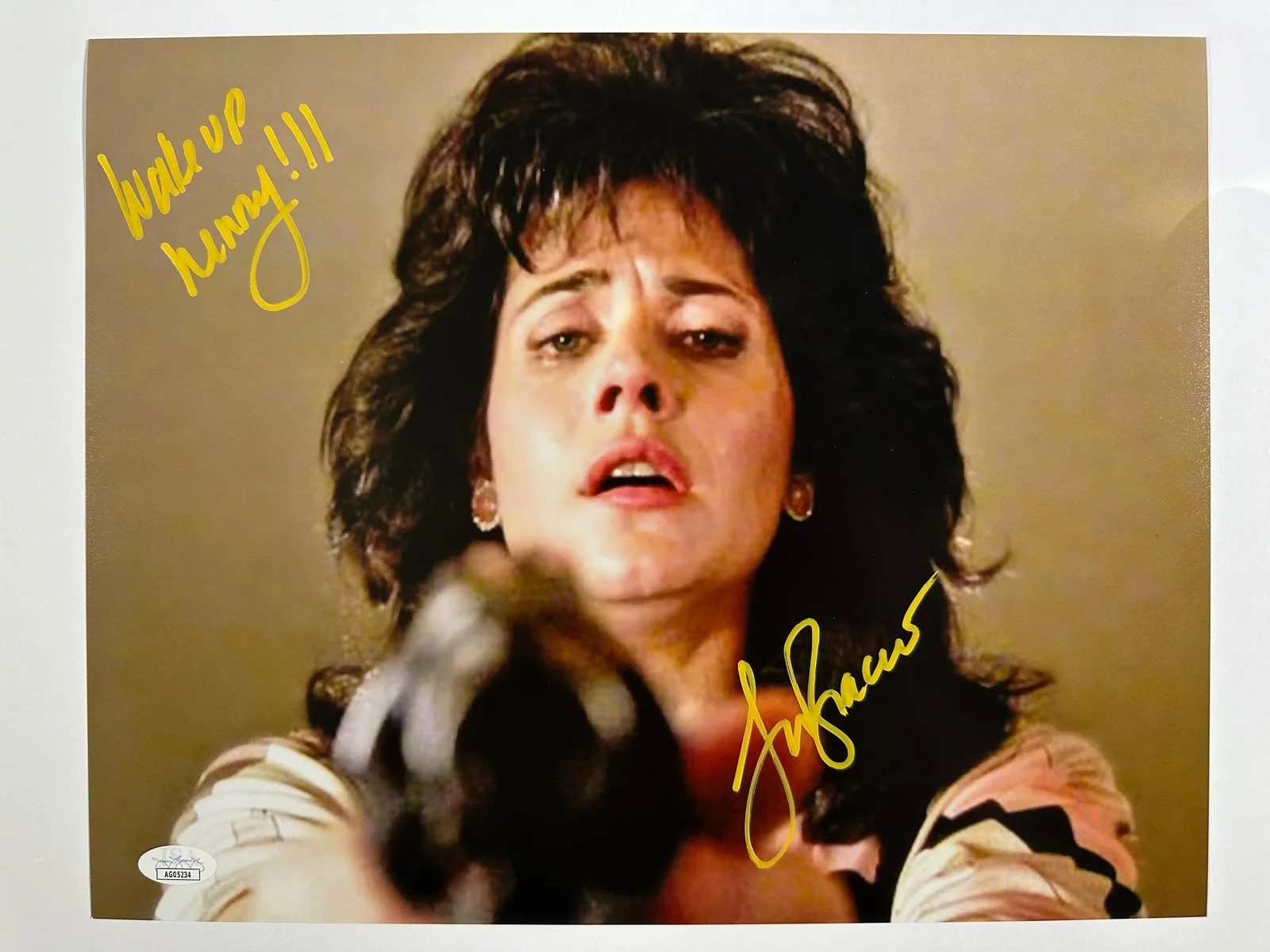 Lorraine Bracco — Lorraine Bracco Signed 11x14 Photo "Wake up Henry" JSA COA from Private Signing