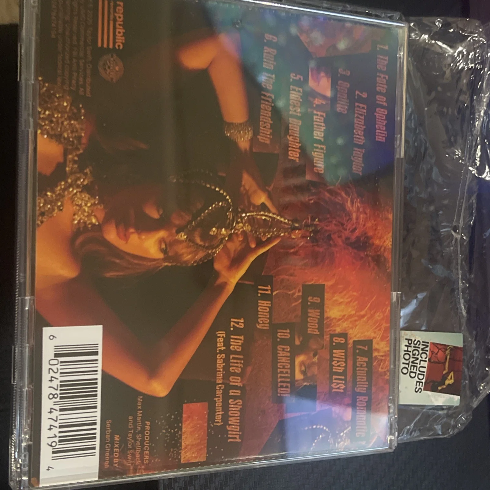 Taylor Swift Signed The Life of a Showgirl CD Album Photo #4 UNIQUE SIGNATURE, изображение 4