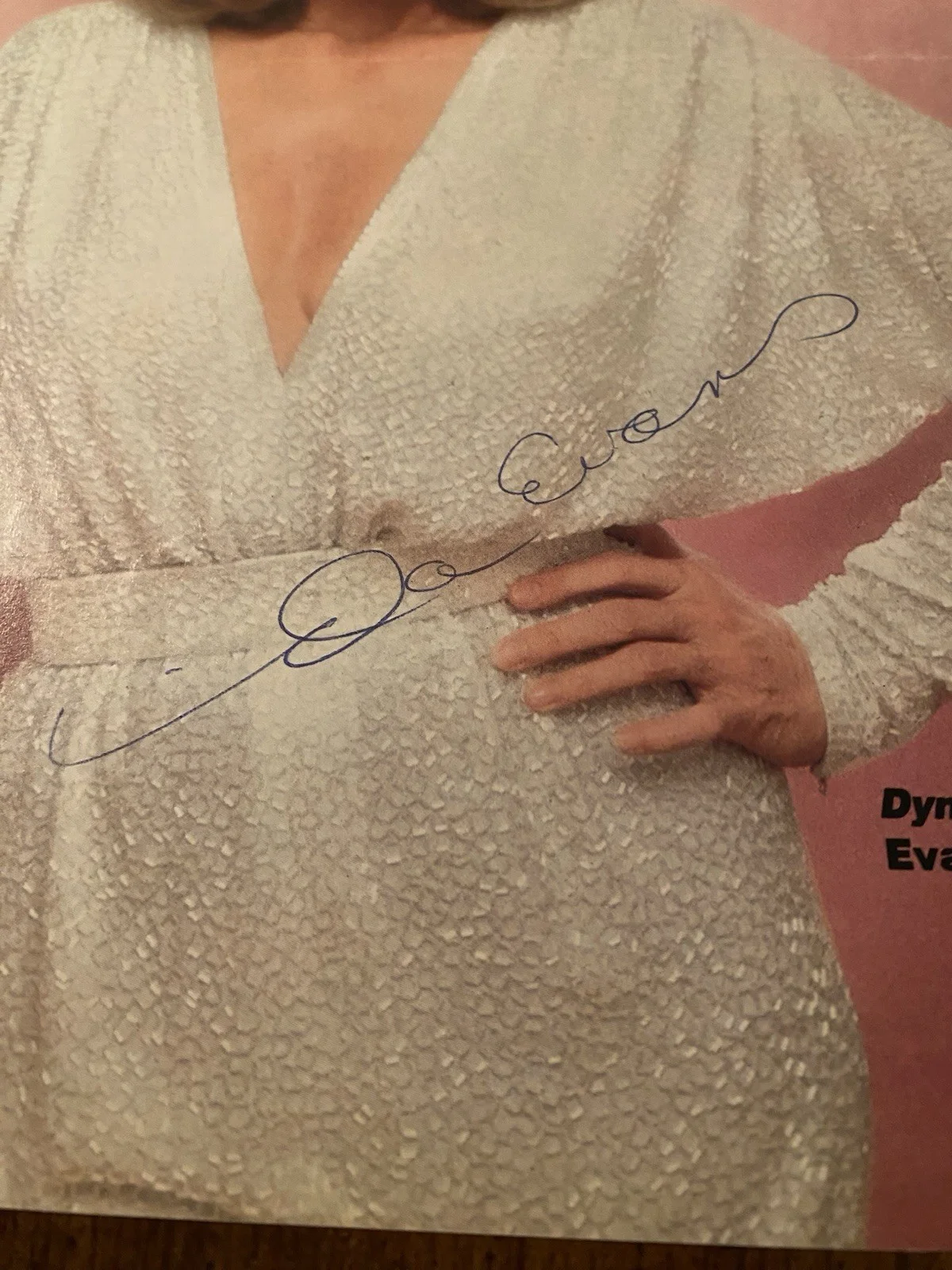 Linda Evans — Linda Evans Signed Autographed People Magazine With COA Dynasty, image 3