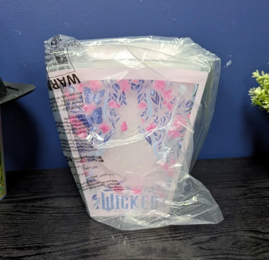 Wicked For Good LED Popcorn Bucket and Cinema Elphaba Witch Hat Cup - New -, изображение 3