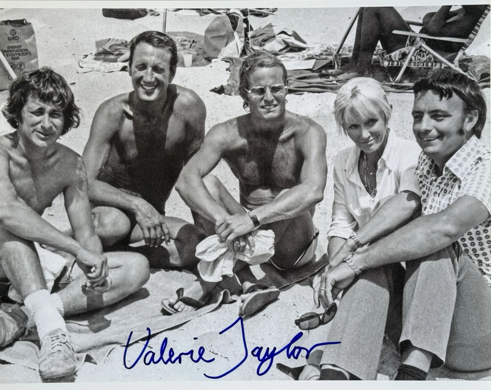 Valerie Taylor — Valerie Taylor SIGNED AUTOGRAPH JAWS Crew FX Legend 8x10 50th Anniversary K9 COA