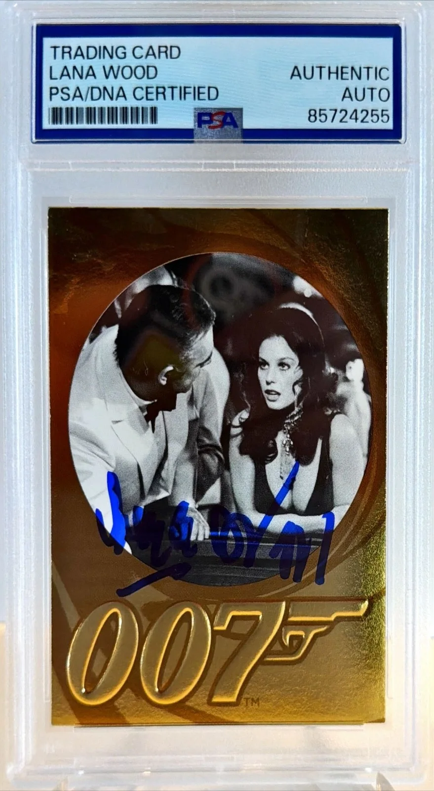 Lana Wood — 2012 Rittenhouse Archives James Bond Lana Wood Signed Auto Card #60 PSA DNA