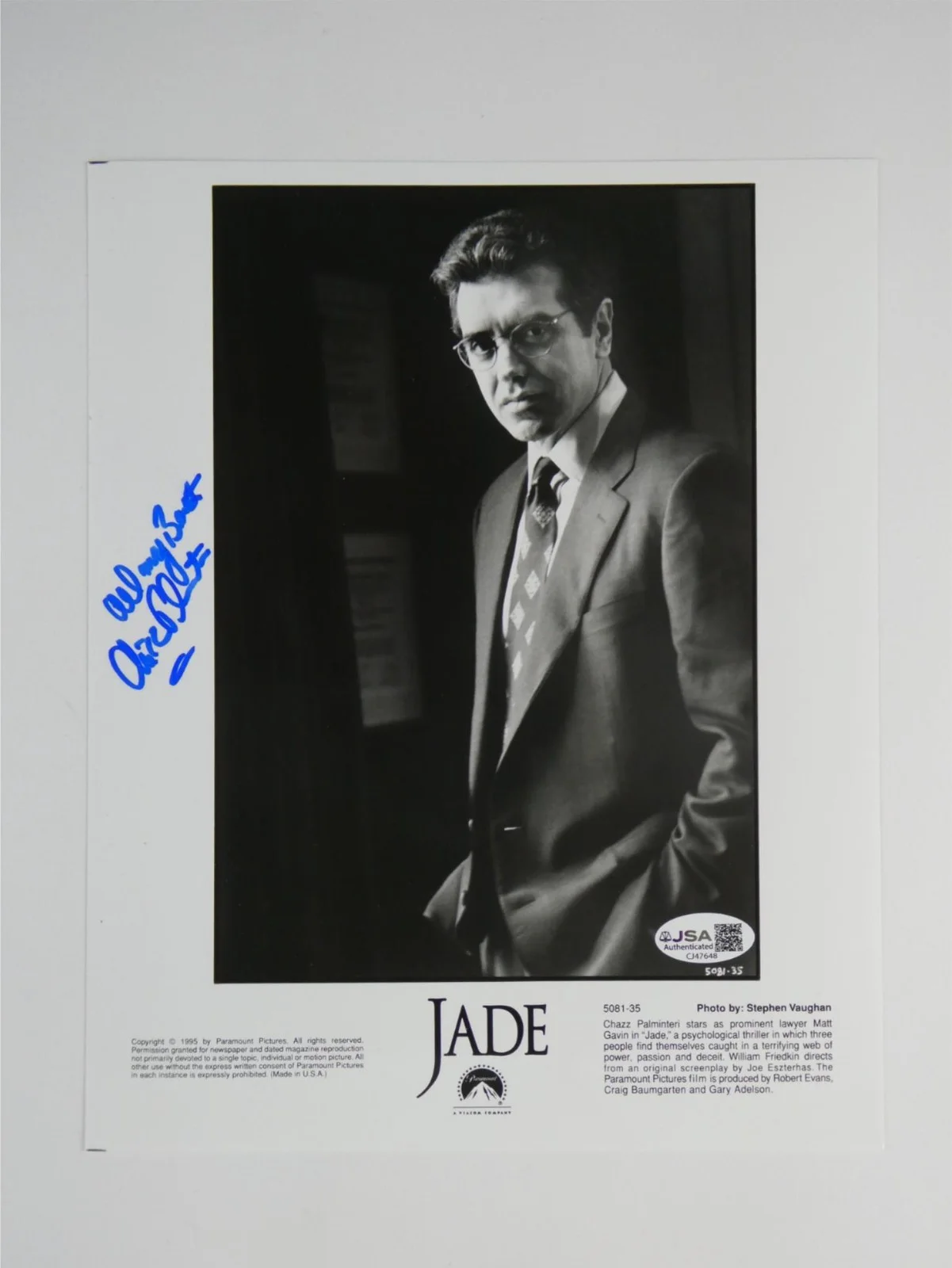 Chazz Palminteri — Chazz Palminteri Signed 1995 B&W 8x10 Promo Photo Jade Autographed JSA COA, image 2