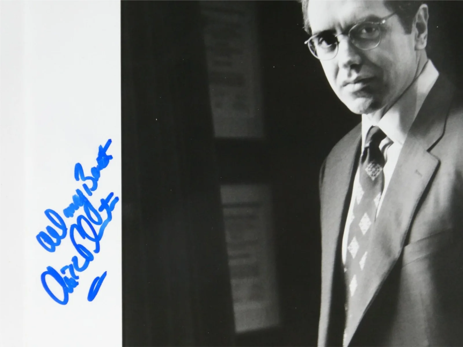 Chazz Palminteri — Chazz Palminteri Signed 1995 B&W 8x10 Promo Photo Jade Autographed JSA COA, image 3