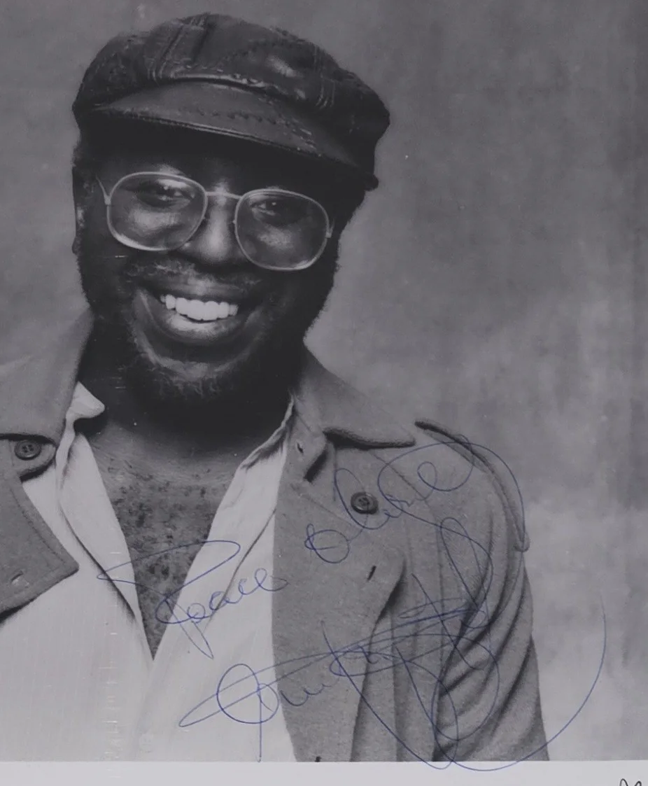 CURTIS MAYFIELD SIGNED ORIGINAL VINTAGE 8"X10" PROMO PHOTO WITH JSA LOA psa bas, image 3