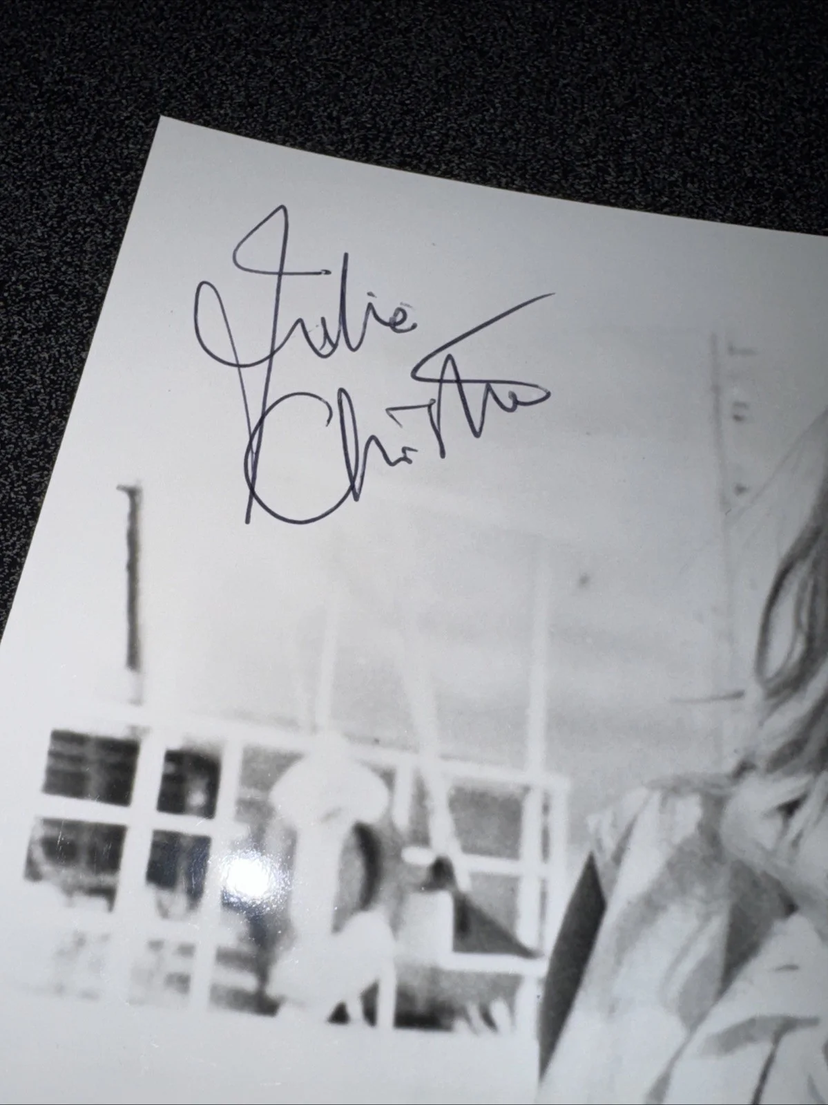 Julie Christie — Julie Christie Autographed Signed 8x10 Photograph BAS Beckett Authenticated, изображение 2
