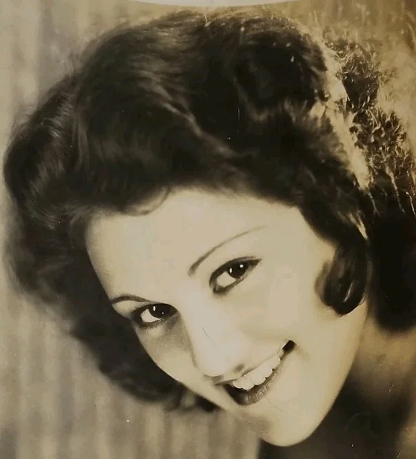 Lillian Roth — c1930 Lillian Roth Signed Original Paramount Famous Lasky Corp Publicity Photo, image 2