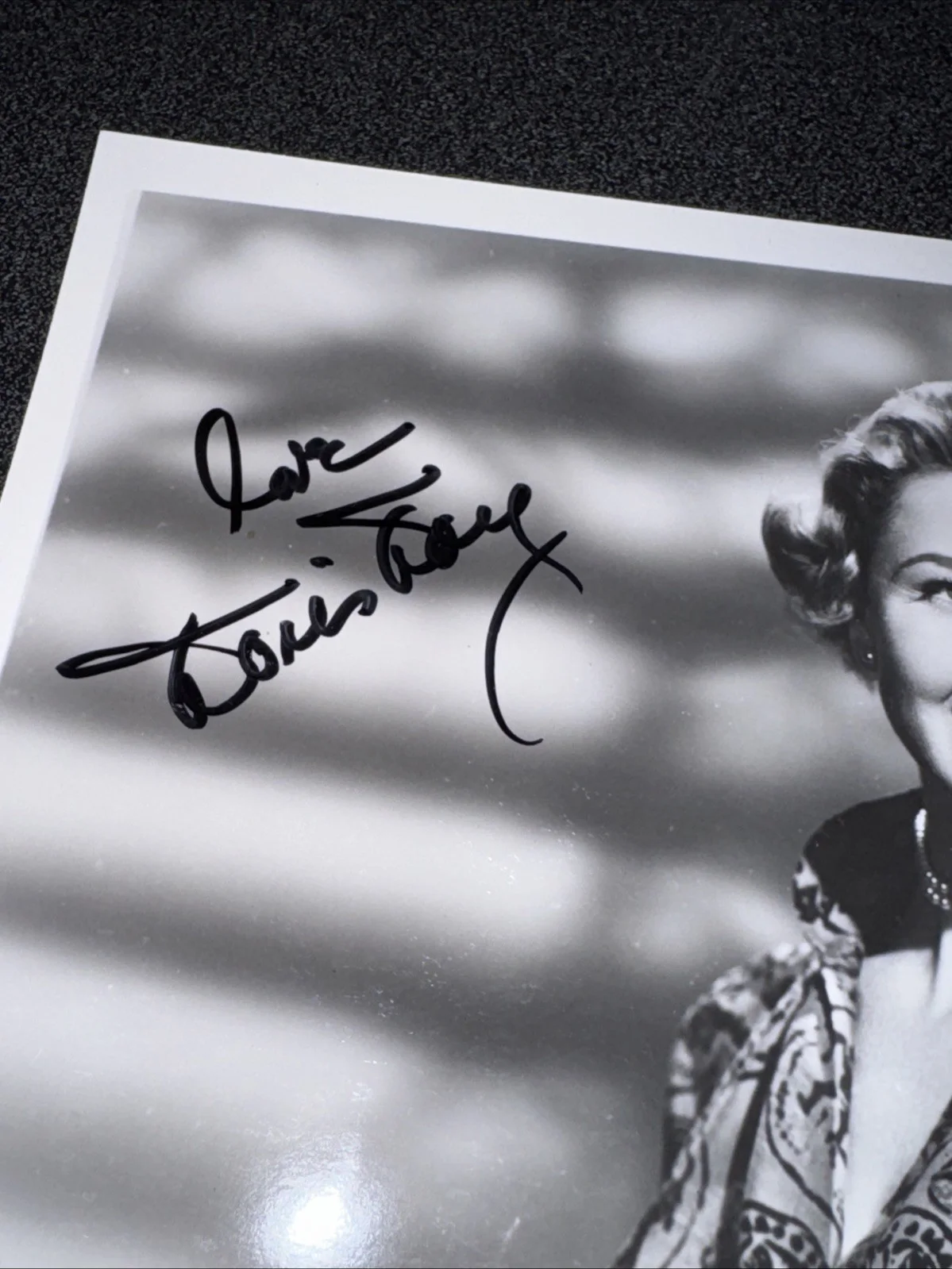 Doris Day — Doris Day Autographed Signed 8x10 Photograph JSA Authenticated, image 2