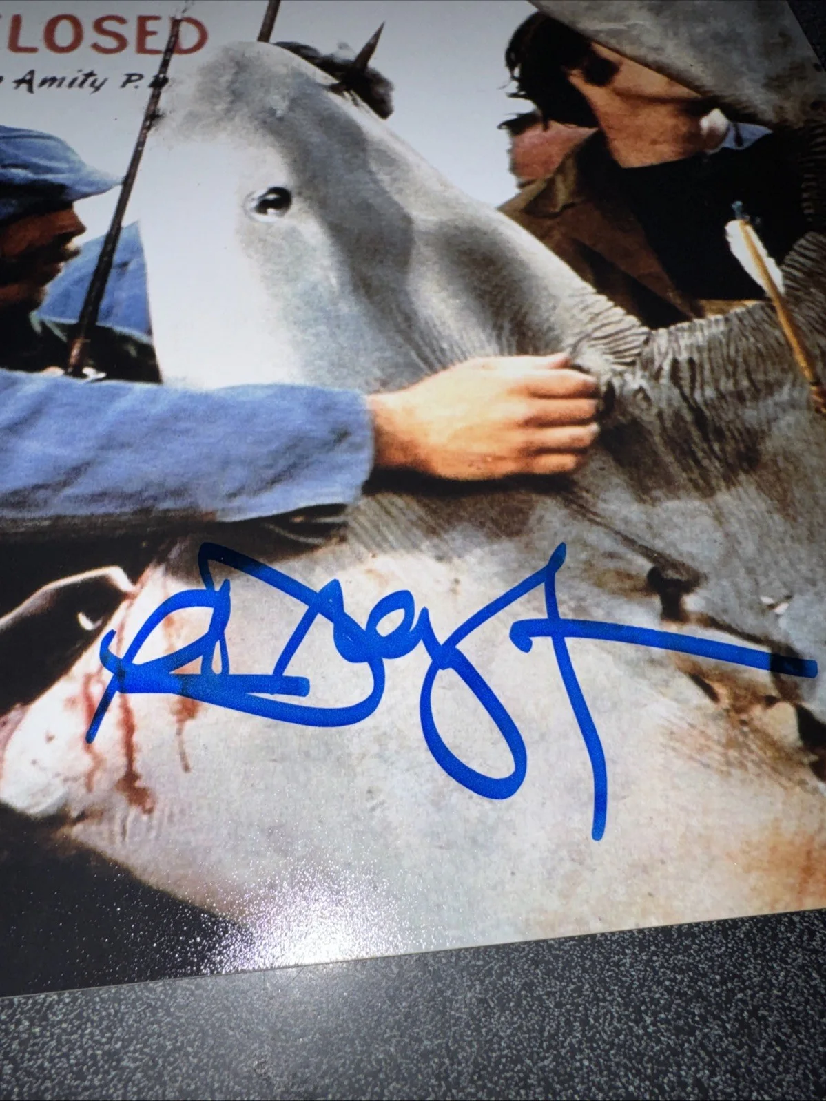 Richard Dreyfuss — Richard Dreyfuss Autographed Signed 8x10 Photograph Jaws JSA Authenticated, image 2