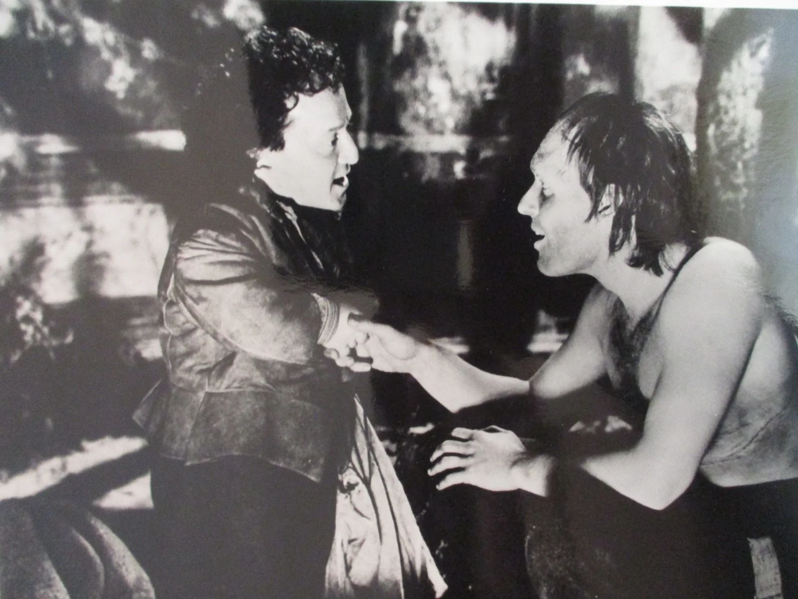 David Rappaport/Clancy Brown("THE BRIDE")1994 10 x 8 Black & White Press Photo, изображение 2