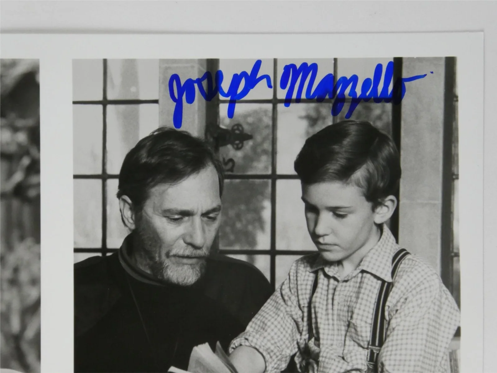 Joseph Mazzello — Joseph Mazzello Signed 8x10 Promo Photo Shadowlands B&W Autographed JSA COA, image 3