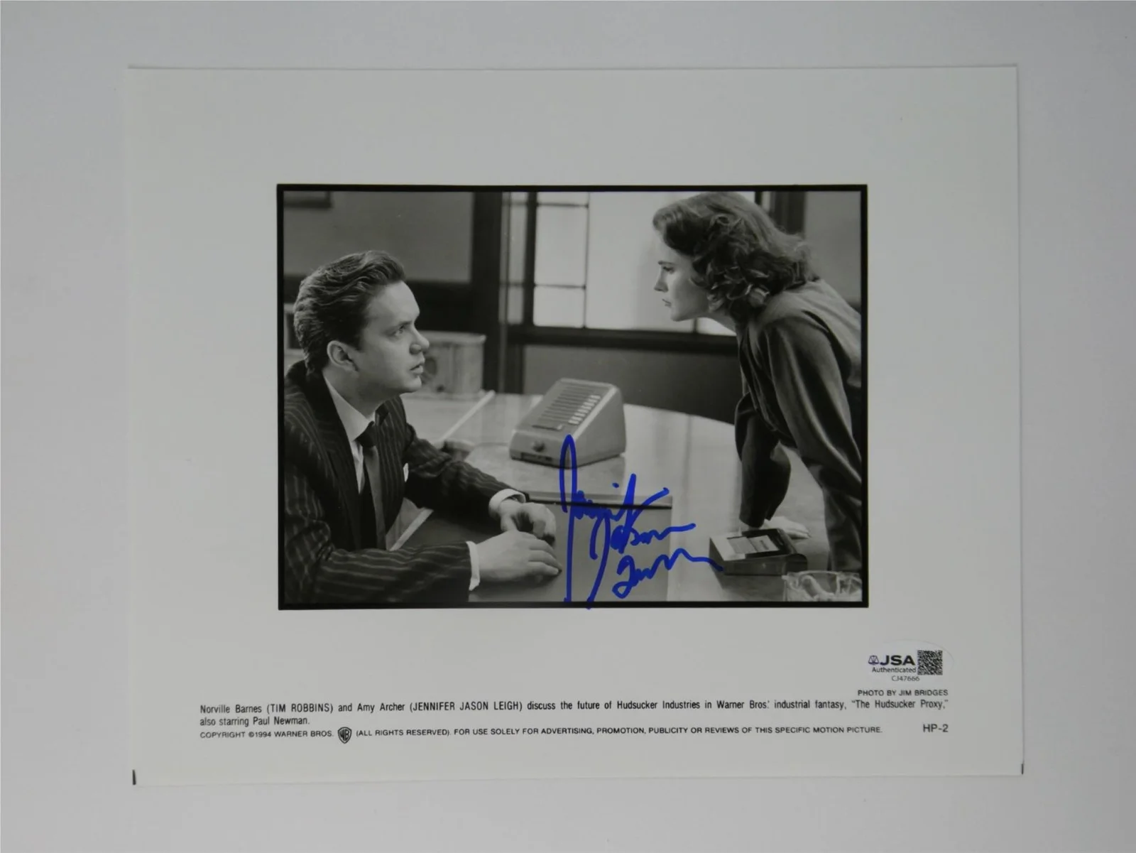 Jennifer Jason Leigh — Jennifer Jason Leigh Signed 8x10 Promo Photo The Hudsucker Proxy JSA COA, image 2