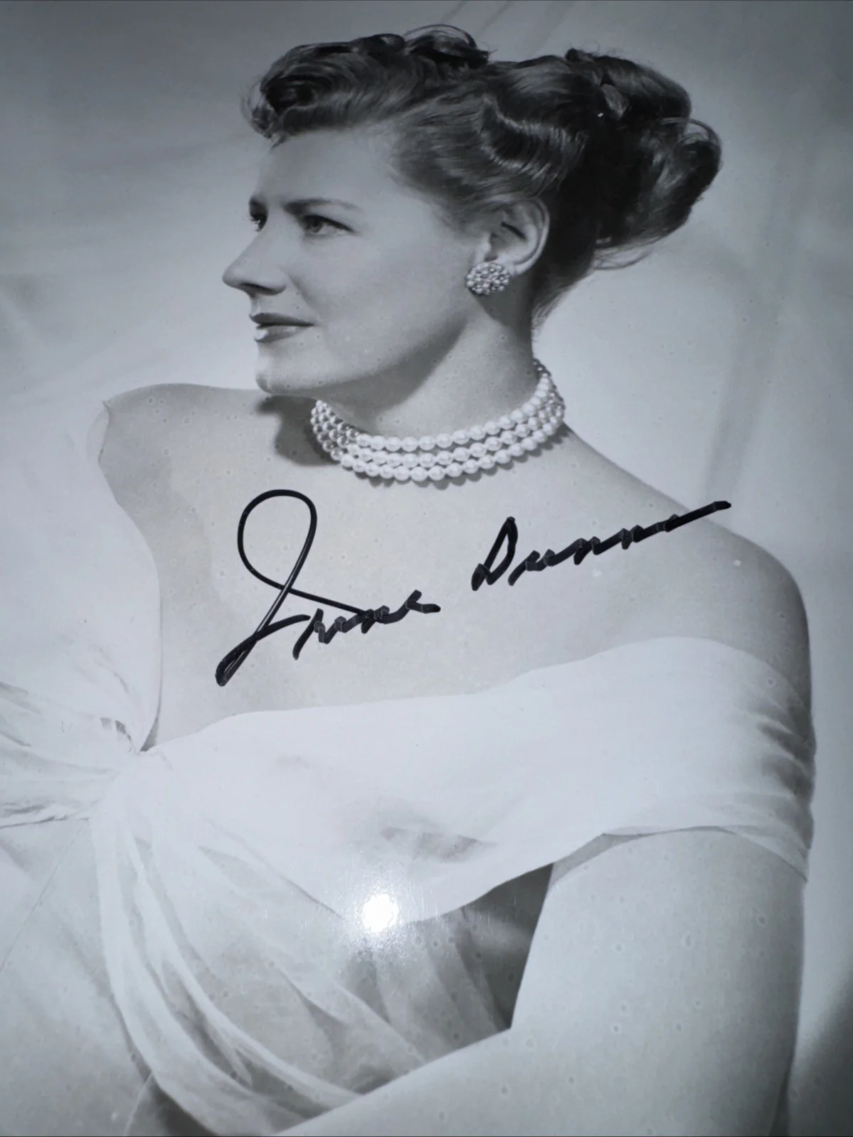 Irene Dunne — Irene Dunne Autographed Signed 8x10 Photograph PSA/DNA Authenticated, image 2