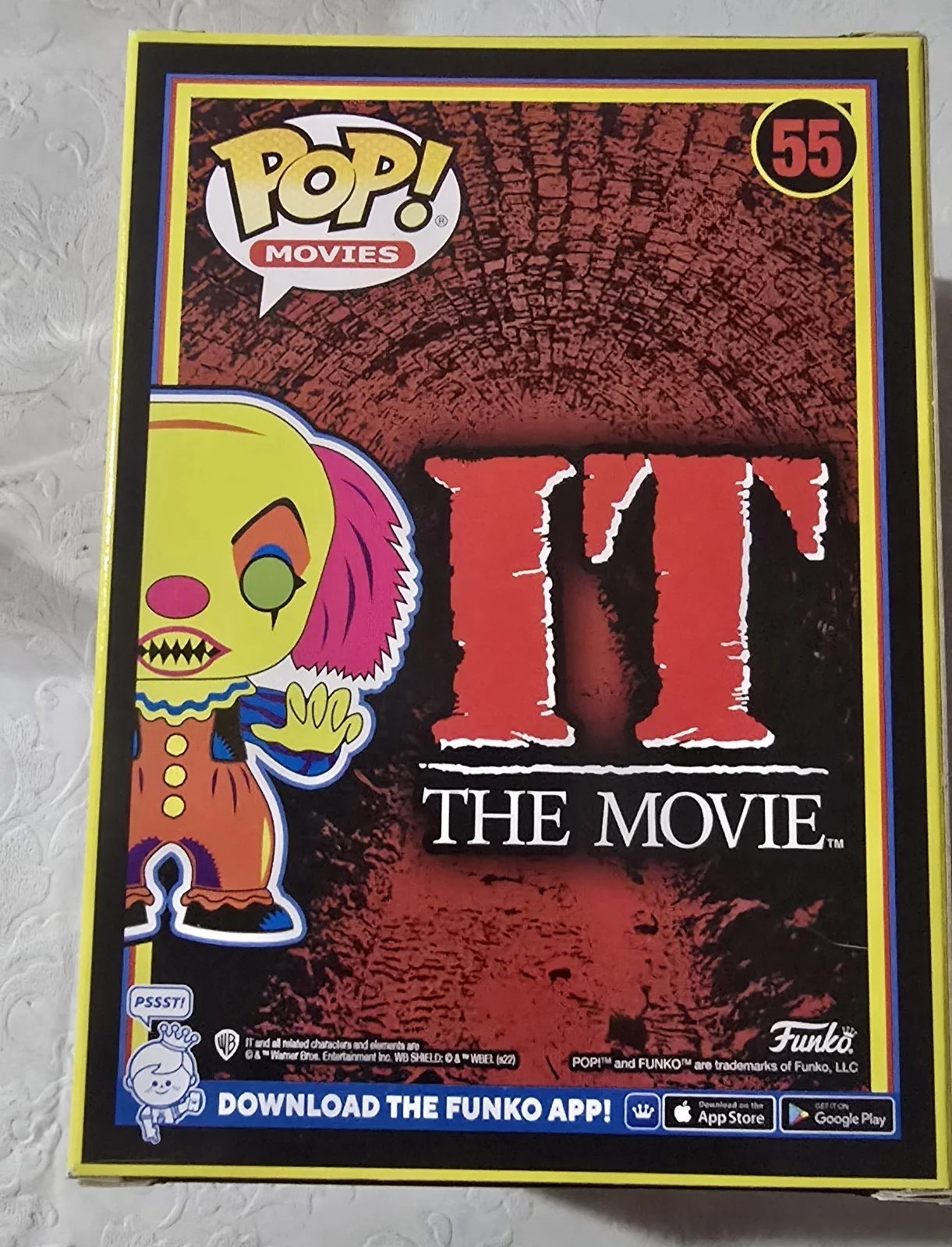 Tim Curry — Tim Curry Signed Pennywise IT Blacklight #55 Funko Pop OCCM & Curry COA, image 3