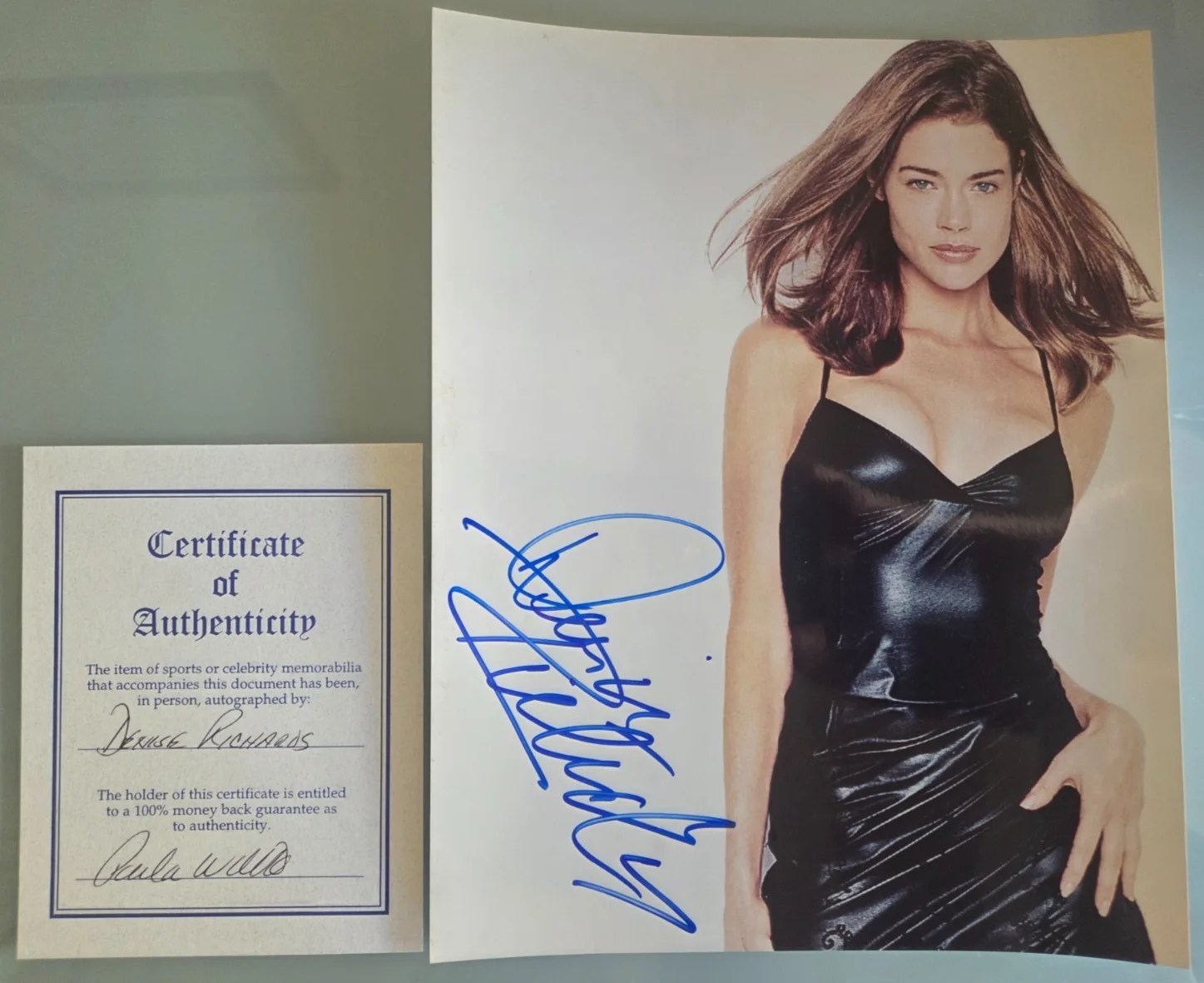Denise Richards — Denise Richards Signed Autograph 8x10 Photo With COA, image 3