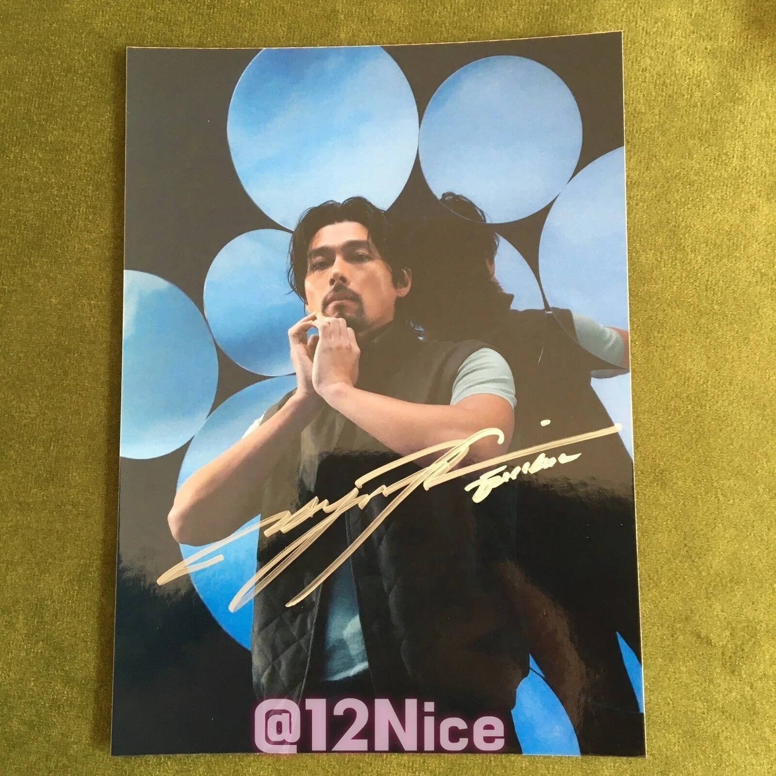 HYUN BIN Autographed Signed Photo 4*6 K-POP Collection GIFTS rare 2022, image 5