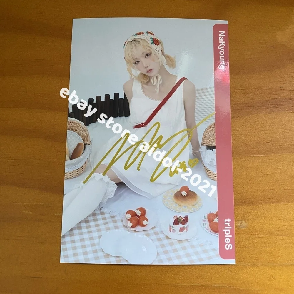 TripleS Nakyoung Autographed Signed Photo Picture K-POP 4*6 2025A, изображение 3