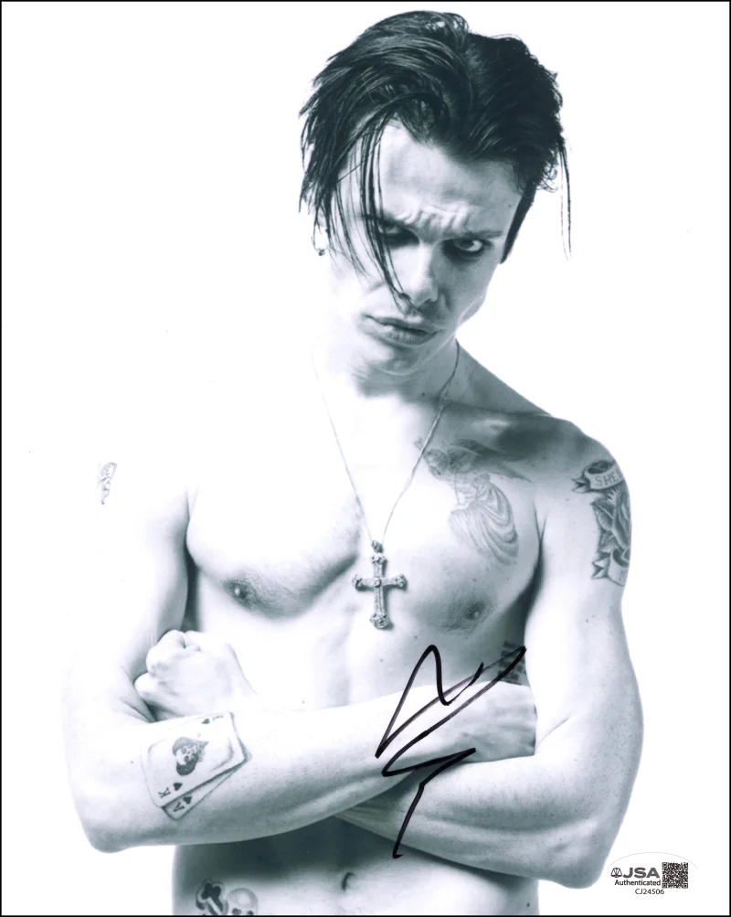 Yungblud — YUNGBLUD Signed Autograph 8x10 Photo - Shirtless Rebel Rock Star w/ JSA COA