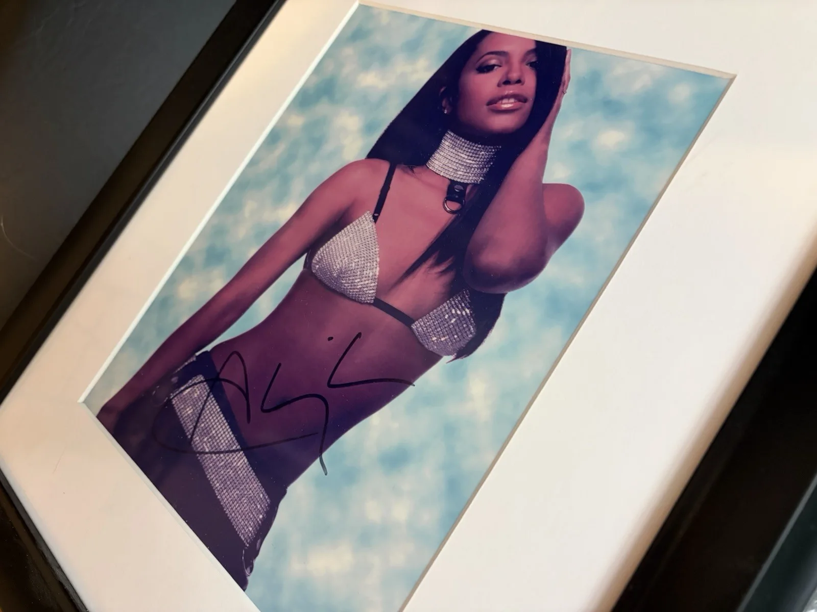 Aaliyah Autographed Original Photograph with Certificate of Authenticity, image 3