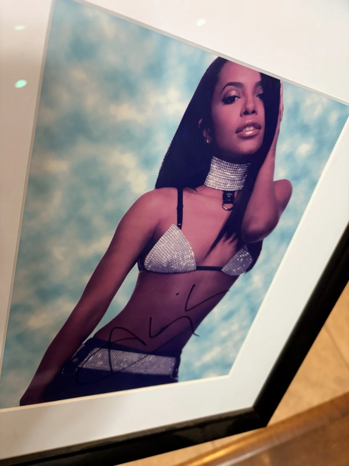 Aaliyah Autographed Original Photograph with Certificate of Authenticity, image 4
