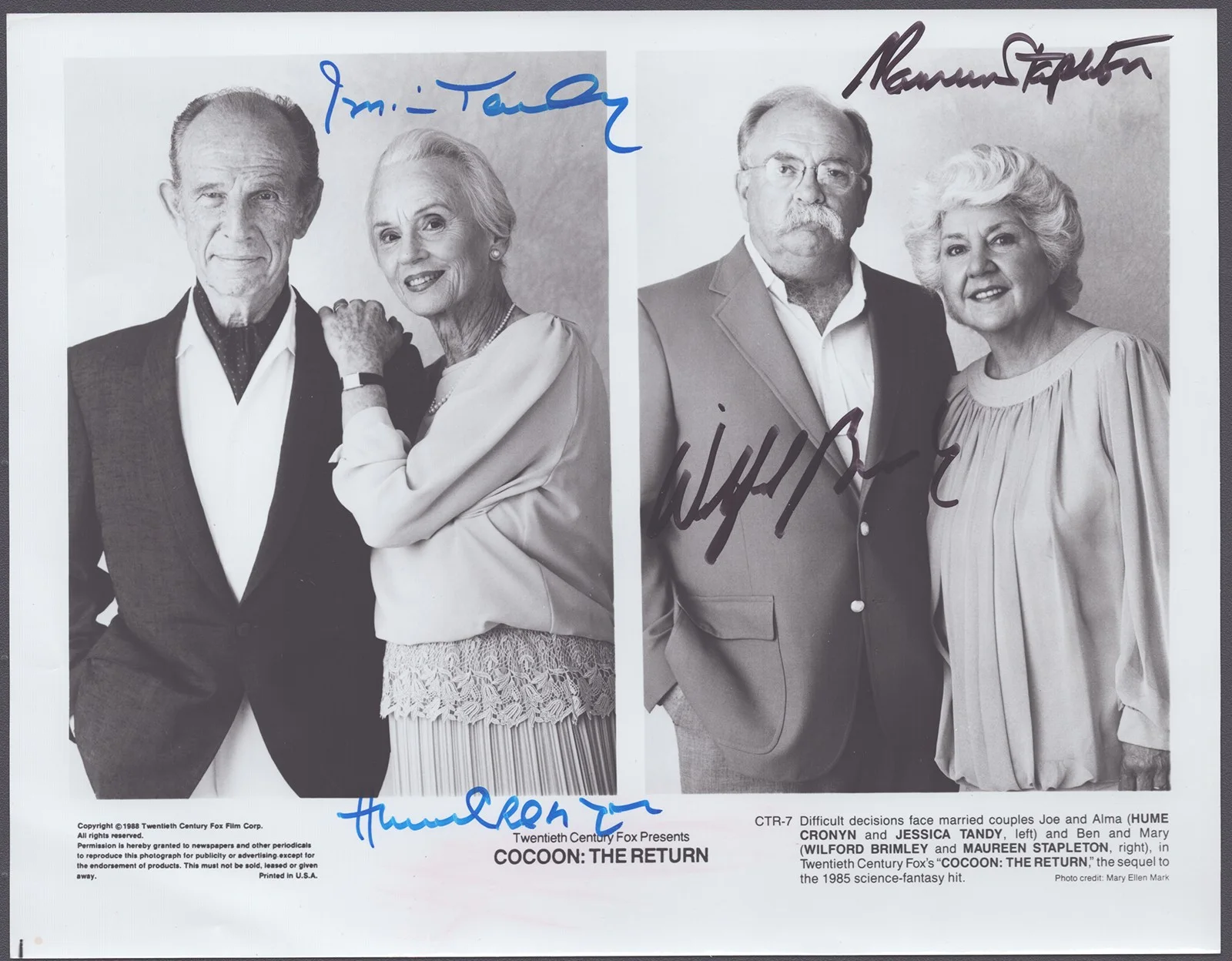 Maureen Stapleton, Jessica Tandy, Hume Cronyn — COCOON: THE RETURN MOVIE CAST - AUTOGRAPHED SIGNED PHOTOGRAPH WITH CO-SIGNERS