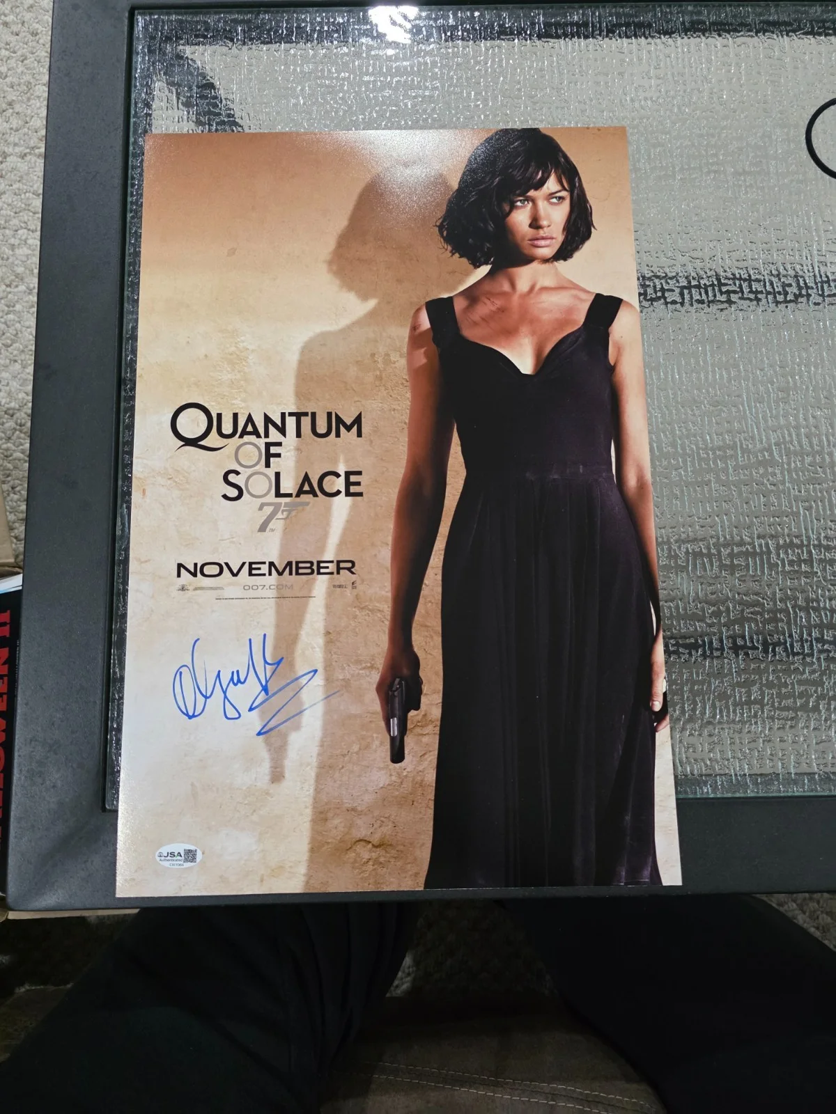 olga kurylenko — Olga Kurylenko signed 12x18 Picture coa jsa quantum of solace james bond