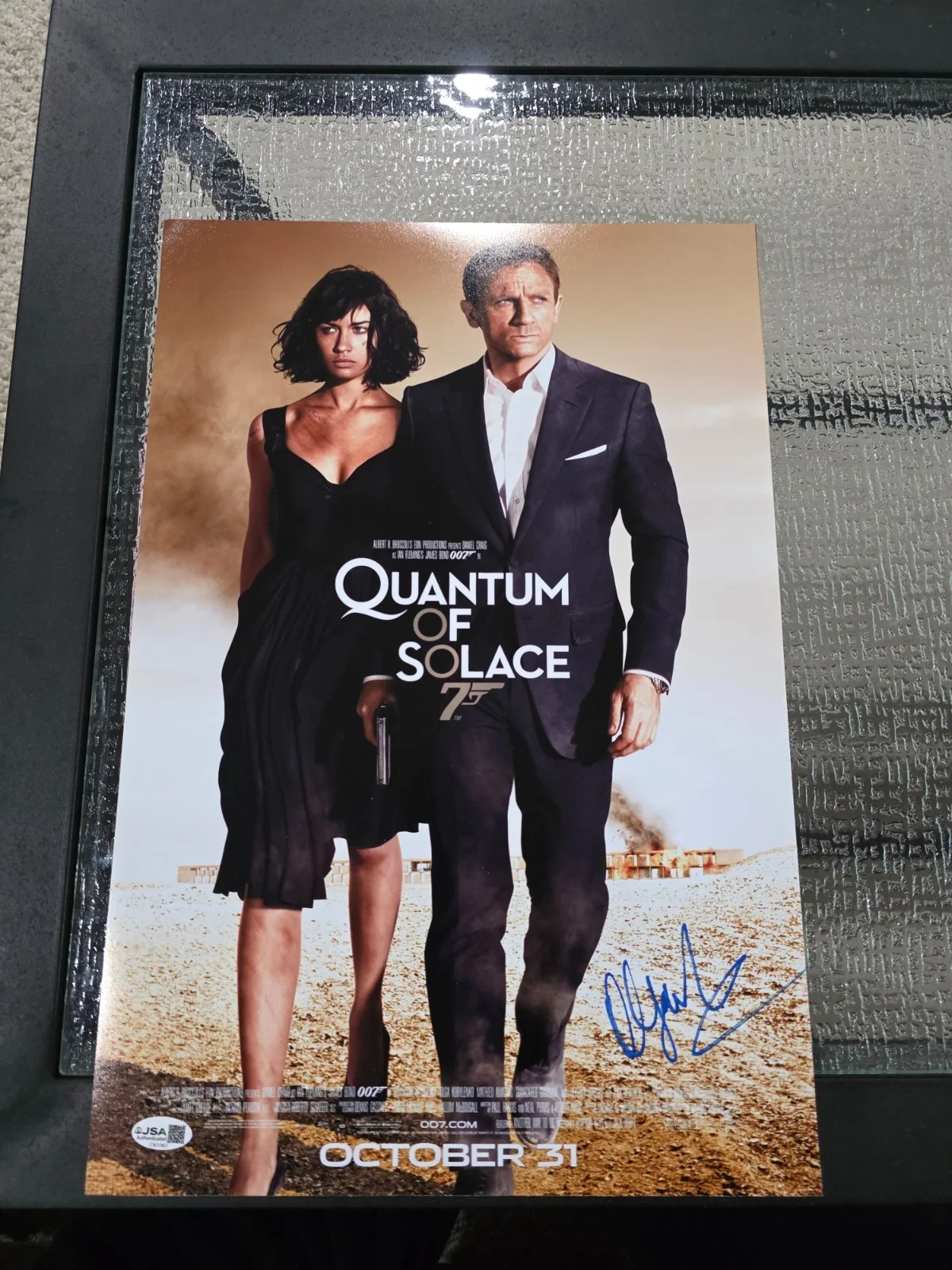 olga kurylenko — Olga Kurylenko signed 12x18 Picture coa jsa quantum of solace james bond