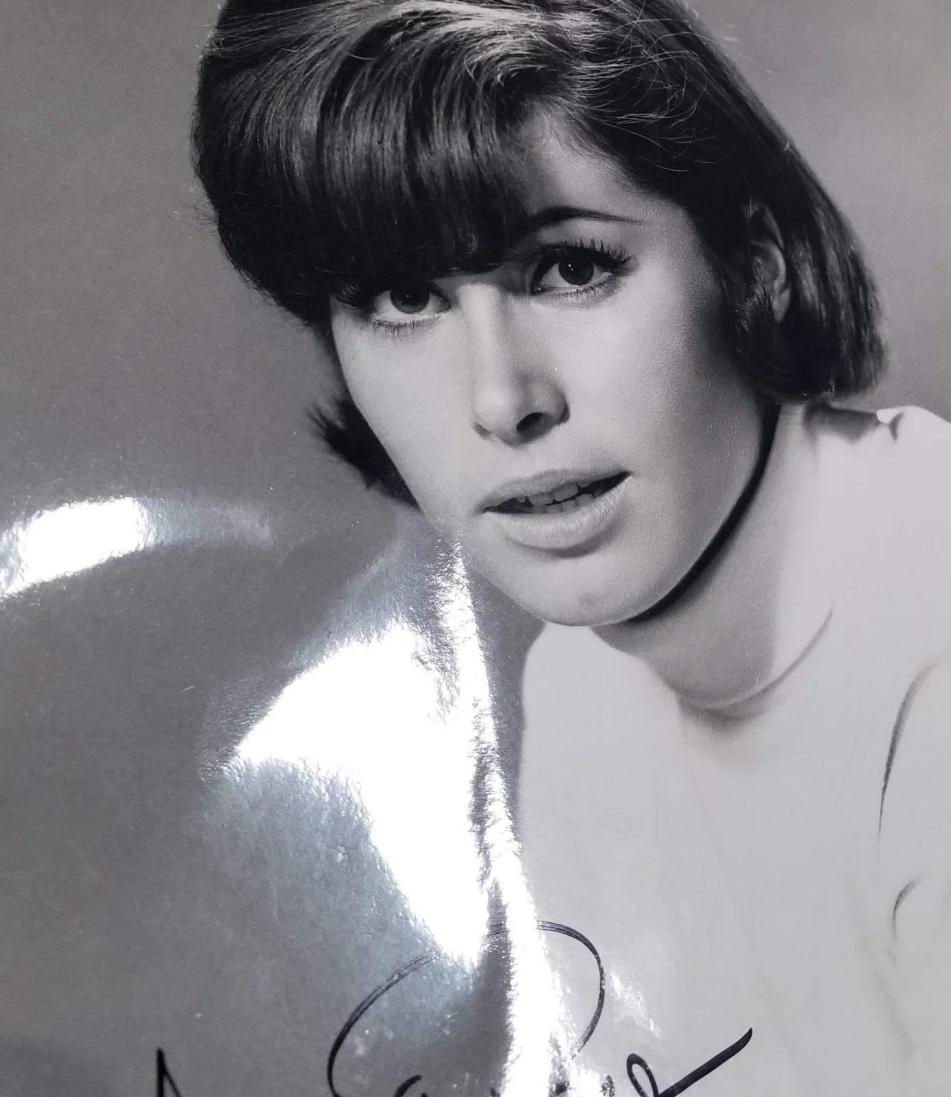 Stefanie Powers — Stefanie Powers hand SIGNED Original Promo Photo JSA COA Autograph Hart to Hart, image 5