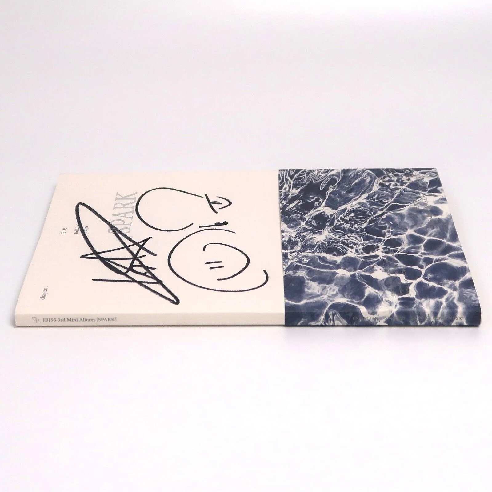 JBJ95 - Spark [Chapter 1] 3rd Mini Album Signed CD Promo 2019 Kenta Sanggyun, image 4