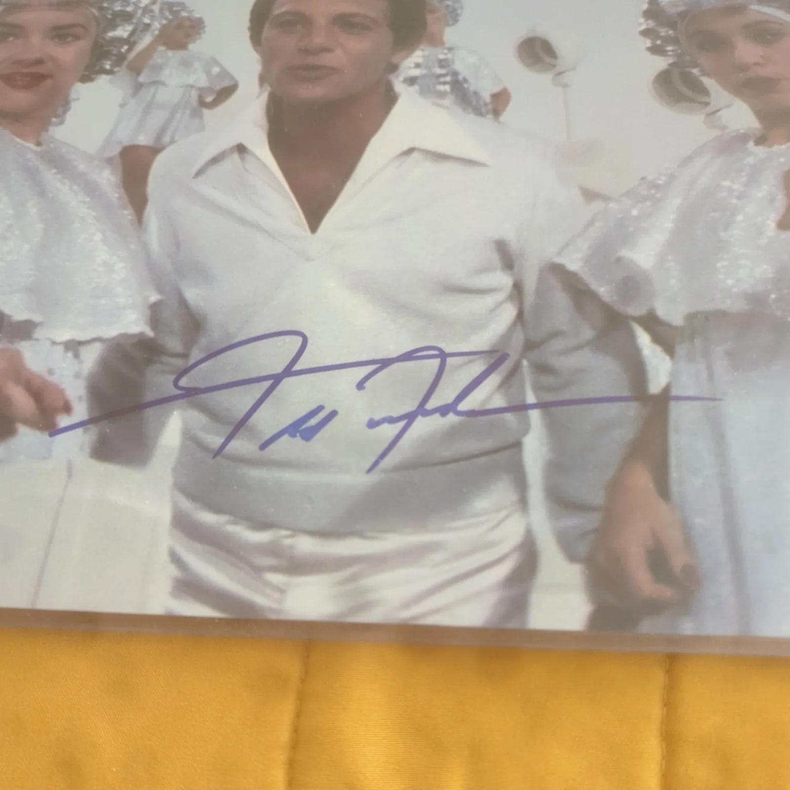 FRANKIE AVALON SIGNED 8x10 PHOTO ACTOR SINGER AUTOGRAPHED GREASE MOVIE LOA, изображение 2
