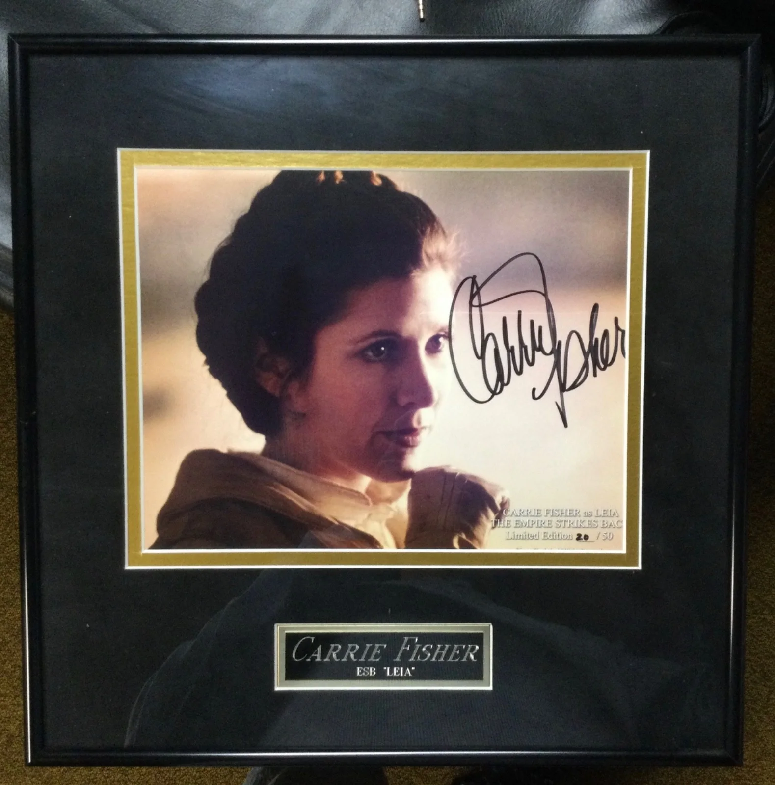 STAR WARS Carrie Fisher LEIA 3 AUTO 8x10 photos matted NEW HOPE, EMPIRE, JEDI, изображение 3
