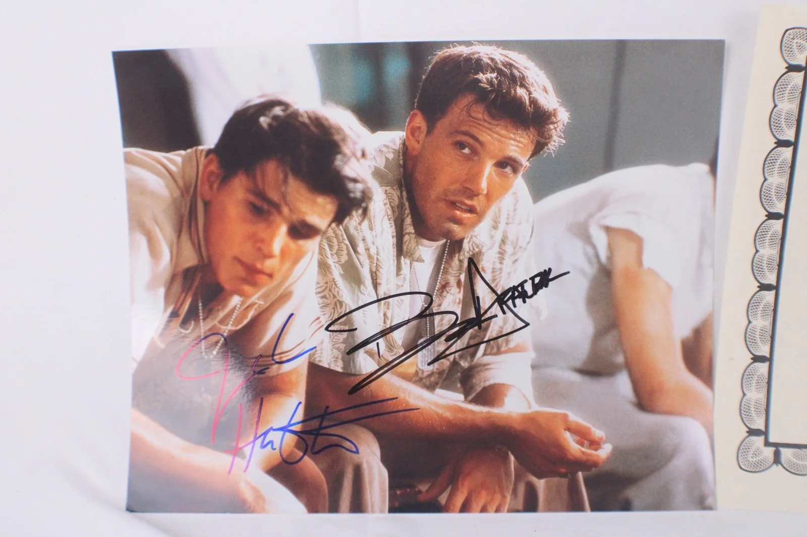 Pearl Harbor Ben Affleck and Josh Hartnett Signed Movie Photo With COA, изображение 2