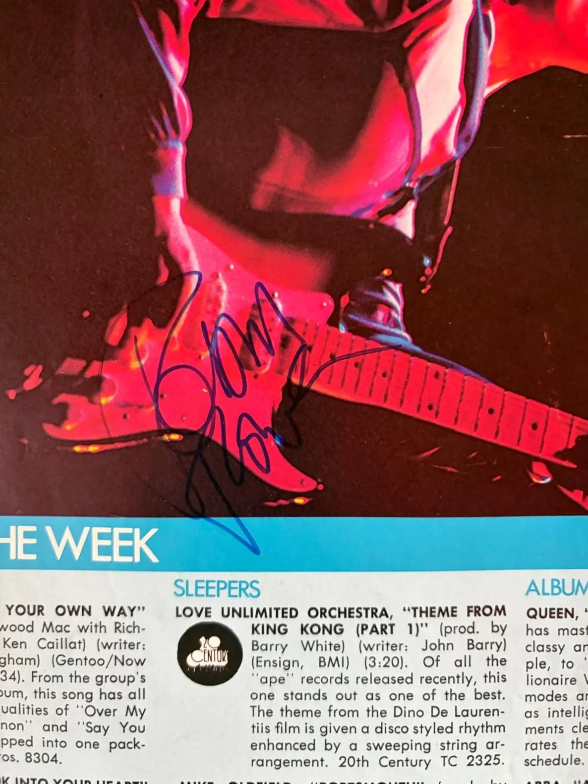 Robin Trower — ROBIN TROWER SIGNED AUTOGRAPHED 11X14 MAGAZINE PAGE BILLBOARD PARAMOUNTS PSA, image 2