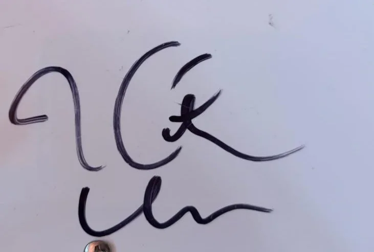 KEITH URBAN — KEITH URBAN SIGNED AUTOGRAPHED STRATOCASTER GUITAR COUNTRY SINGER LET IT ROL PSA, image 3
