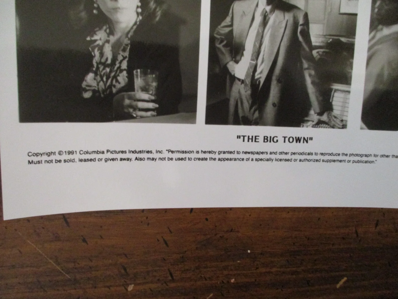 Diane Lane/Tommy Lee Jones/Matt Dillon ("THE BIG TOWN")8 x 10 1991 B&W Photo, изображение 4