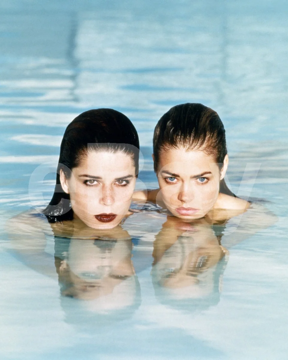 Wild Things (1998) Neve Campbell, Denise Richards 16x12 Photo Poster Print, изображение 4