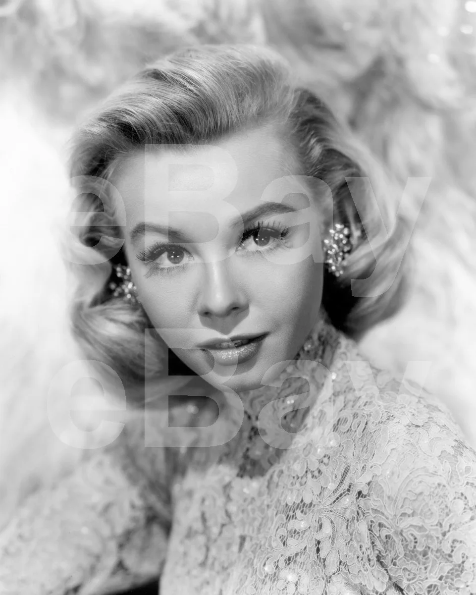 Vera Ellen 16x12 Photo Poster Print, изображение 4