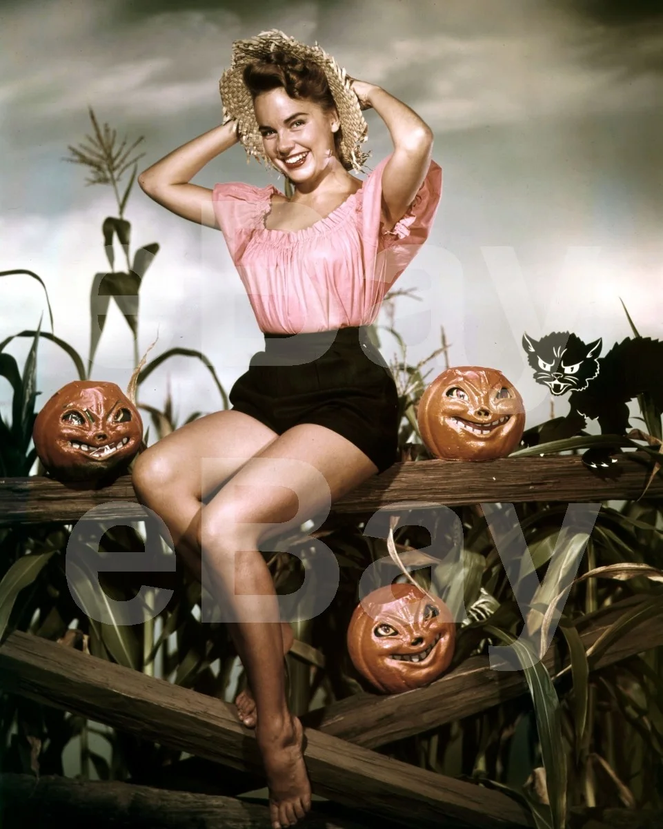 Terry Moore "Helen Koford" 16x12 Photo Poster Print, изображение 4