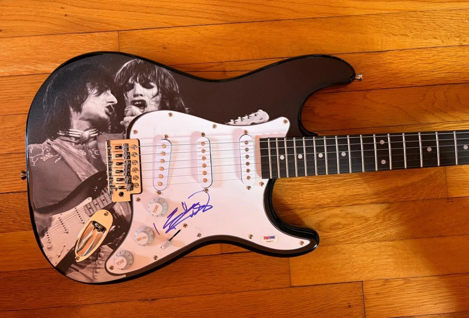 KEITH RICHARDS — KEITH RICHARDS SIGNED AUTOGRAPHED CUSTOM WRAP GUITAR ROLLING STONES JAGGER PSA, image 5