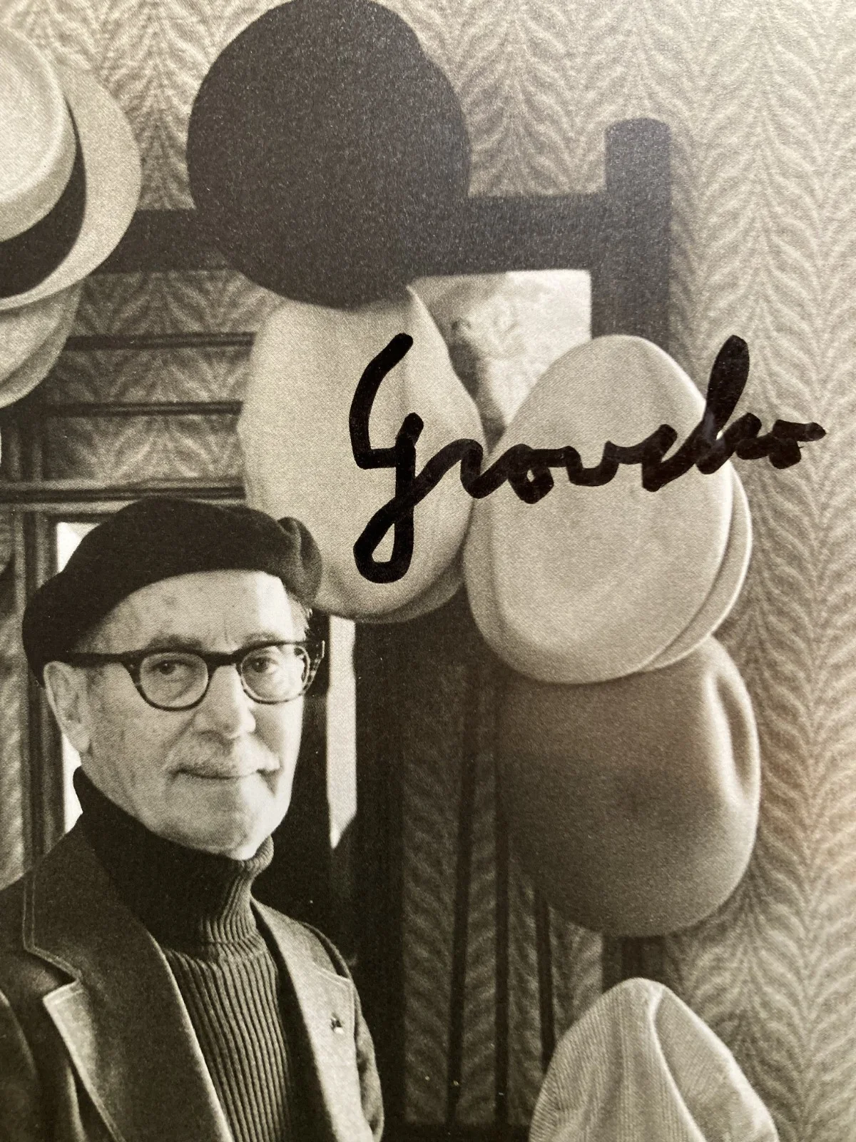 Groucho Marx — GROUCHO MARX-*Signed* photo-Famous Marx Brothers comedian, image 2