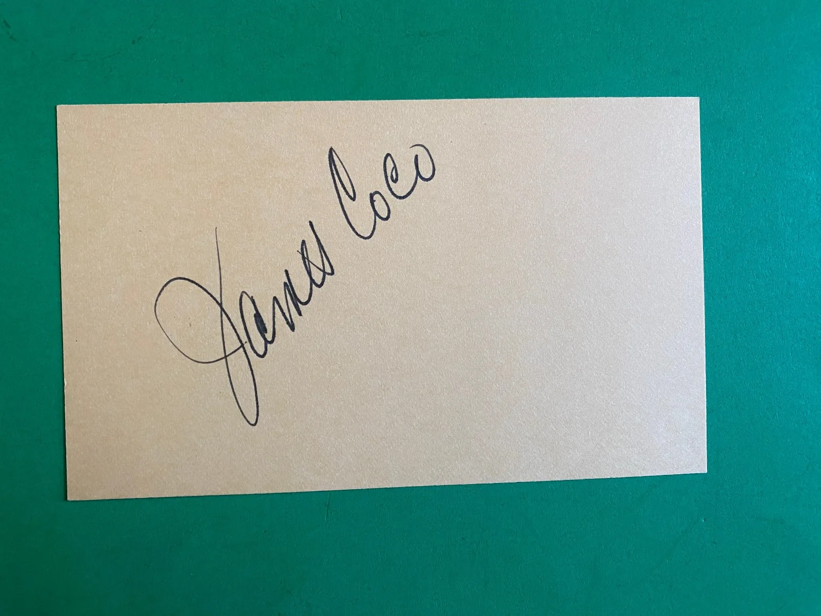 JAMES COCO - AMERICAN ACTOR 1930-1987- SIGNED/AUTOGRAPHED YELLOW 3x5, image 2