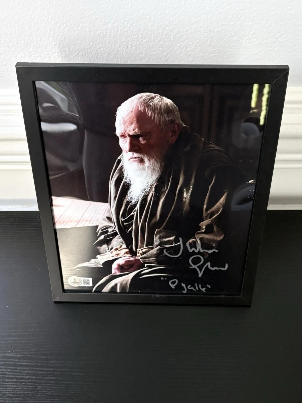 Julian Glover — Julian Glover Signed "Game of Thrones" 8x10 Photo Inscribed "Pycelle" (Beckett)