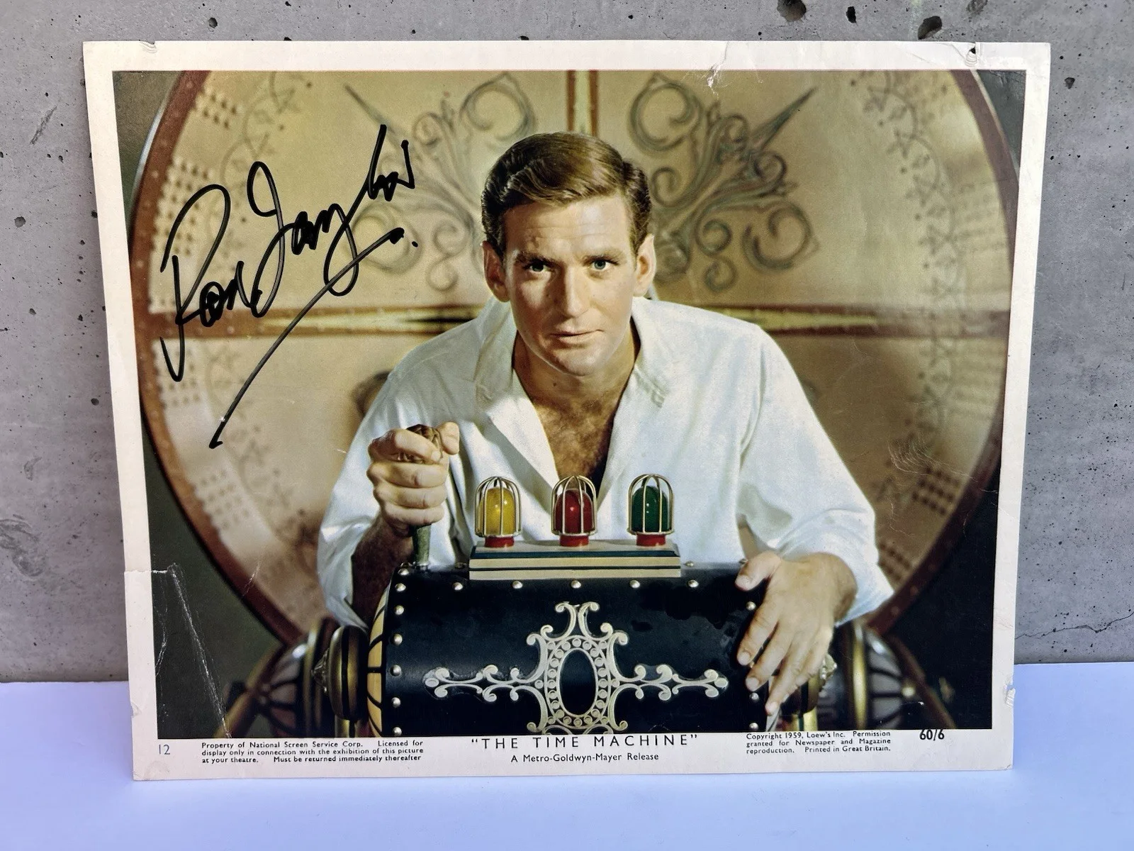 Rod Taylor — Rare Autographed Signed The TIME MACHINE MOVIE 1960 LOBBY CARD #12 ROD TAYLOR, изображение 2