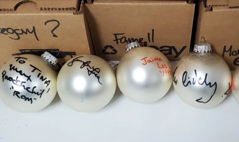 Star Trek Actors — Star Trek Hand Signed Xmas Tree Ornaments- Autograph, image 2