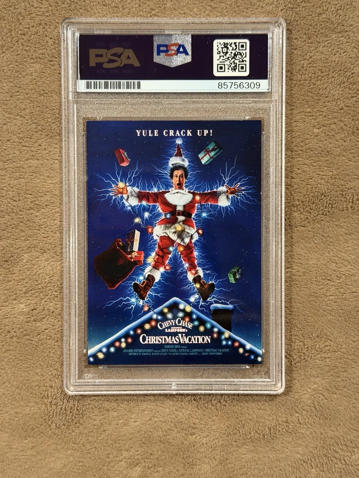 Chevy Chase — Chevy Chase Signed Christmas Vacation Card Clark Griswold PSA/DNA Autograph, изображение 3