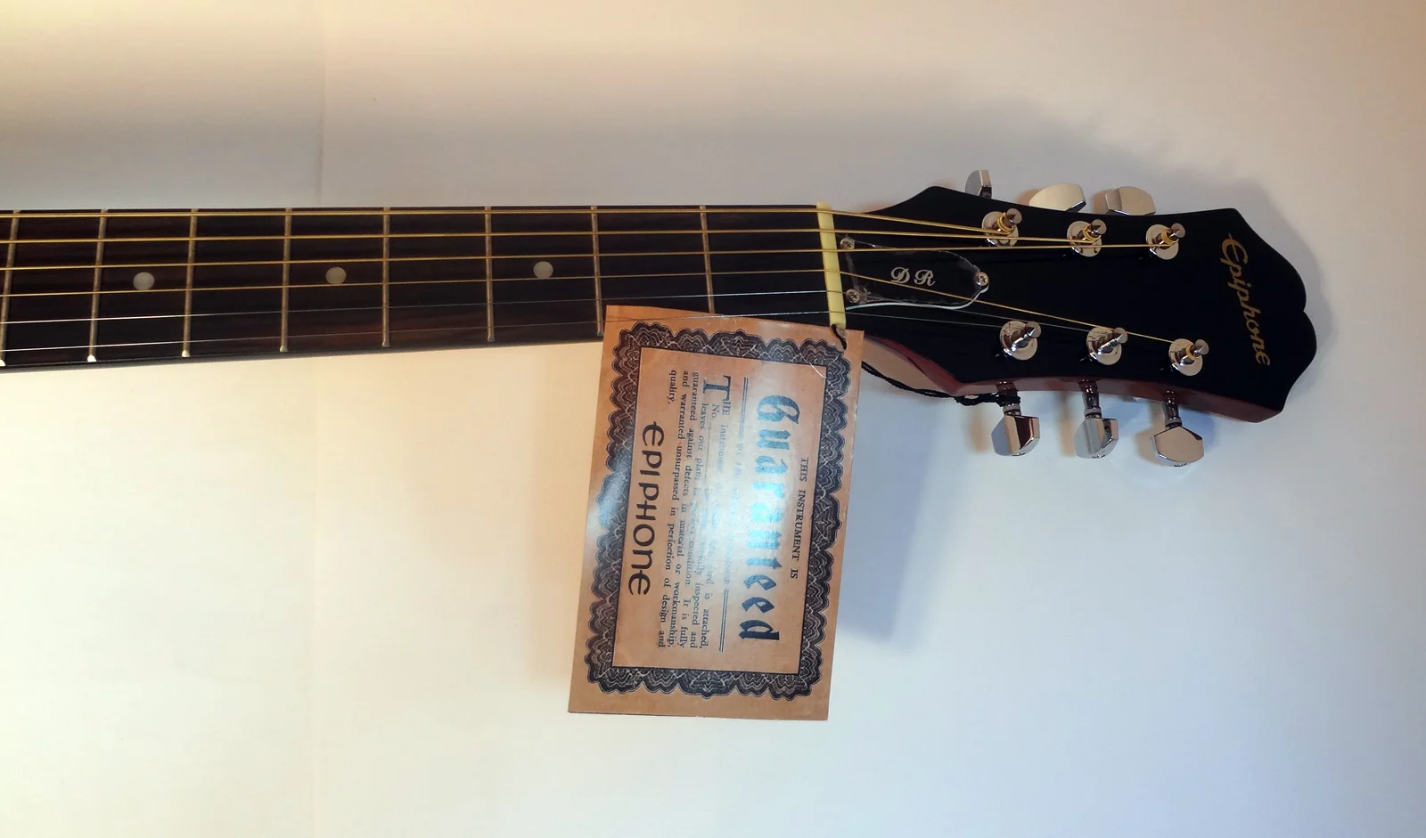 James Taylor — James Taylor Fire and Rain Signed Autograph Epiphone Acoustic Guitar PSA/DNA COA, image 4